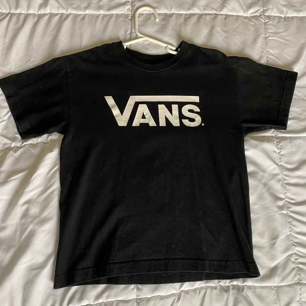 Boys S black Vans T-shirt